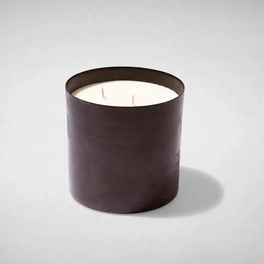 Large tin candle - Lily Rose